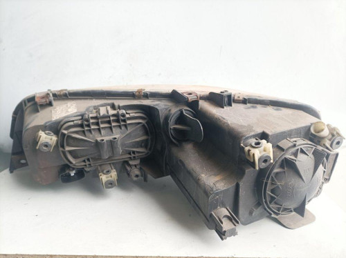  FARO DERECHO MAZDA 6 FAMILIAR (GY) 