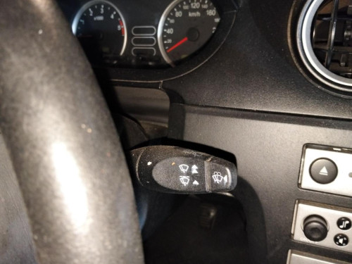 MANDO LIMPIA Ford FIESTA (CBK) 