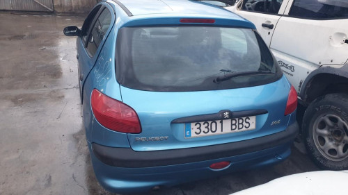 PEUGEOT 206 — Donor Vehicle for Used Parts 