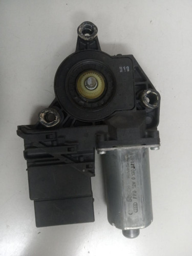  MOTOR ELEVALUNAS TRASERO IZQUIERDO VOLKSWAGEN GOLF V (1K1)(10.2003) 