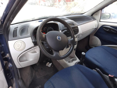 FIAT II PUNTO (188) BERLINA — vehículo donante para recambios 