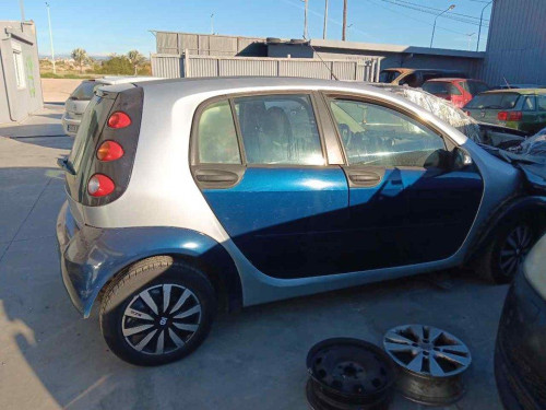 SMART FORFOUR — vehículo donante para recambios 