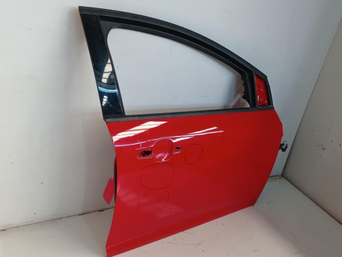 PUERTA DELANTERA DERECHA FORD FOCUS BERLINA (CEW) 