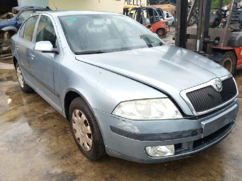  SKODA OCTAVIA BERLINA (1Z3) 