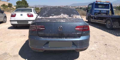 VOLKSWAGEN PASSAT BERLINA (3G2)