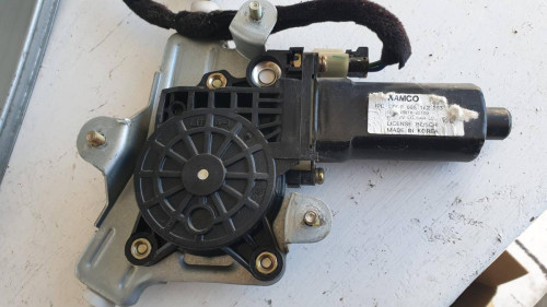 ELEVALUNAS TRASERO IZQUIERDO Hyundai ACCENT (X3) 