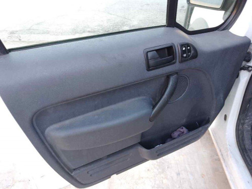 FORD TRANSIT CONNECT (TC7) — Donor Vehicle for Used Parts 