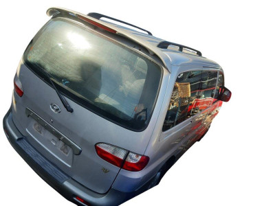 HYUNDAI H-1 STAREX ()