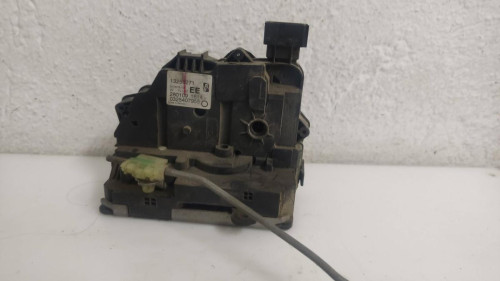 CERRADURA PUERTA DELANTERA IZQUIERDA Opel CORSA D 