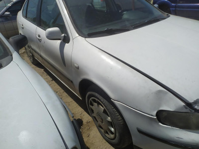 SEAT TOLEDO (1M2)