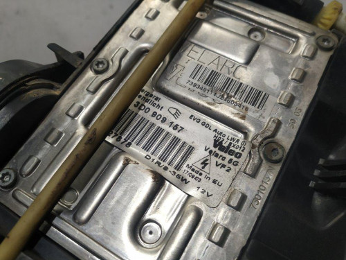  FARO IZQUIERDO VOLKSWAGEN TOUAREG (7LA) 