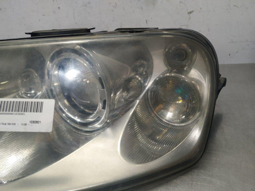  FARO IZQUIERDO VOLKSWAGEN TOUAREG (7LA) 