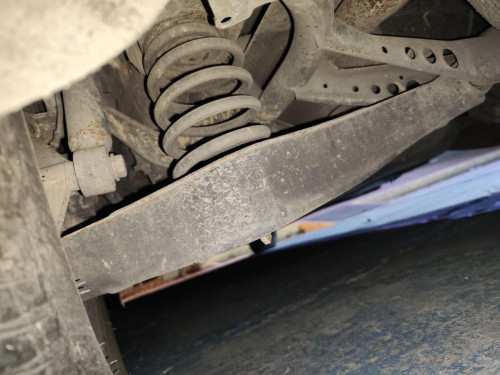 BRAZO SUSPENSION TRASERO IZQUIERDO VOLKSWAGEN PASSAT BERLINA (3C2) 