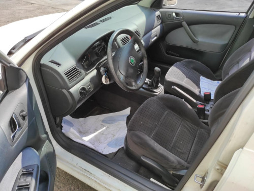 SKODA OCTAVIA BERLINA (1U2) — Donor Vehicle for Used Parts 