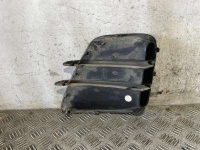 MOLDURA PARAGOLPE DELANTERA DERECHA