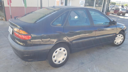 Renault Laguna (B56)(1998->) — автомобиль-донор на запчасти 