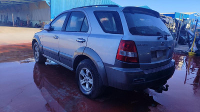 KIA SORENTO (BL)