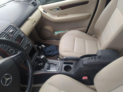 ENGANCHE CINTURON DELANTERO IZQUIERDO, MERCEDES-BENZ, CLASE A (BM 169)