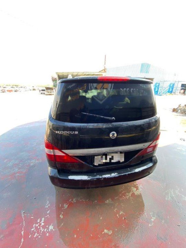  SSANGYONG RODIUS 