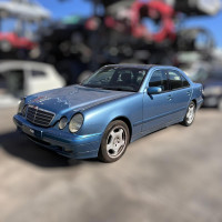 MERCEDES-BENZ CLASE E (BM 210) BERLINA