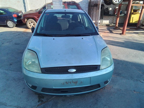 FORD FIESTA (CBK) — vehículo donante para recambios 