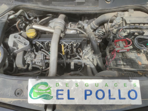  RENAULT MEGANE II BERLINA 3P 