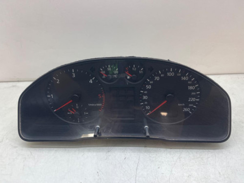 CUADRO INSTRUMENTOS Audi A4 BERLINA (B5) 