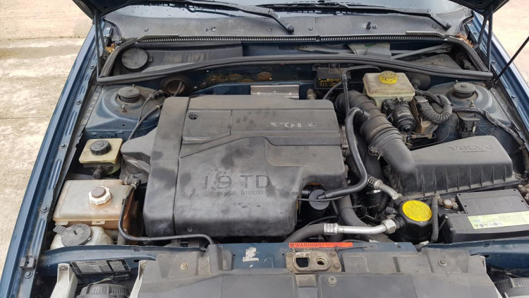 Volvo Serie 460 (1989->) SIN IDENTIFICAR