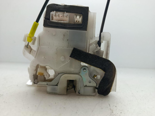 CERRADURA PUERTA DELANTERA DERECHA SUBARU IMPREZA (G12) 