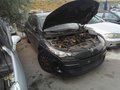 RENAULT MEGANE III BERLINA 5P