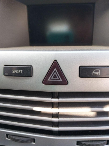 WARNING OPEL ASTRA H GTC 