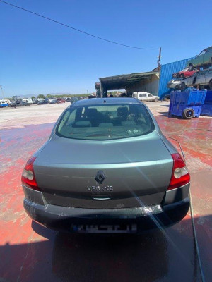 RENAULT MEGANE II BERLINA 3P