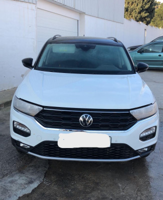 VOLKSWAGEN T-ROC (A11)