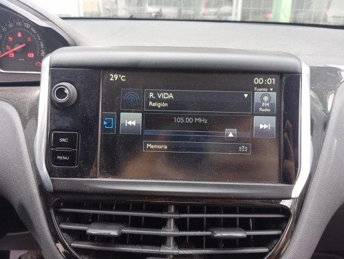  PANTALLA MULTIFUNCION PEUGEOT 208 