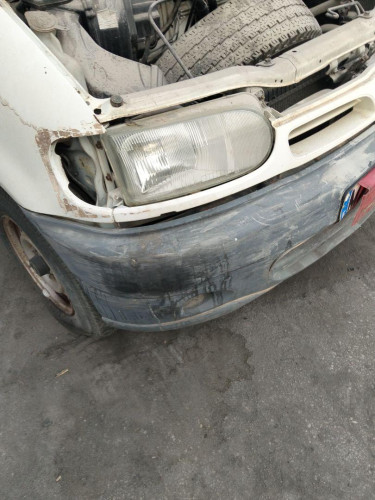 REJILLA DELANTERA NISSAN VANETTE CARGO 