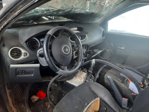  RENAULT CLIO III 