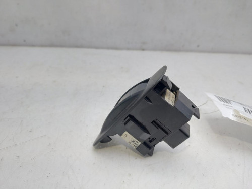  MANDO ELEVALUNAS TRASERO DERECHO, TOYOTA, COROLLA VERSO (R1) 