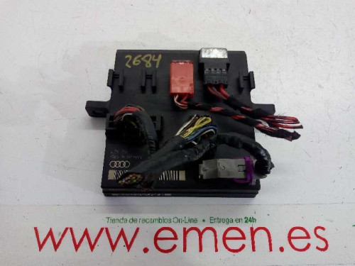  CAJA RELES / FUSIBLES AUDI A4 BERLINA (8E) 