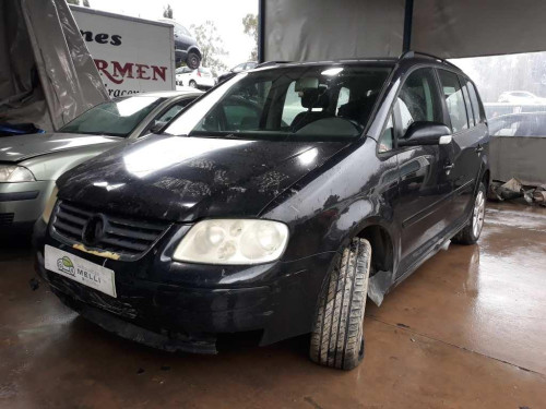  VOLKSWAGEN TOURAN (1T1) 