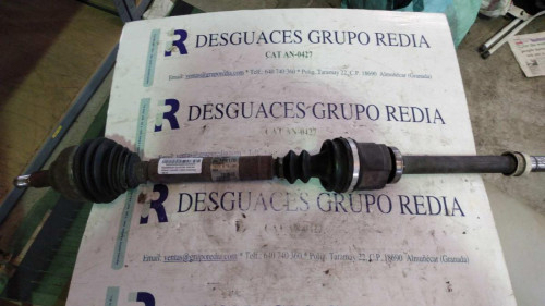  TRANSMISION DELANTERA DERECHA 
