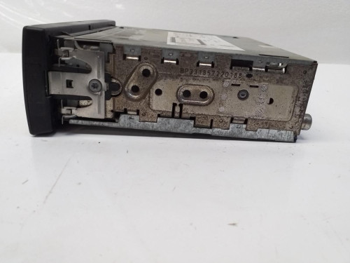  SISTEMA AUDIO / RADIO CD 