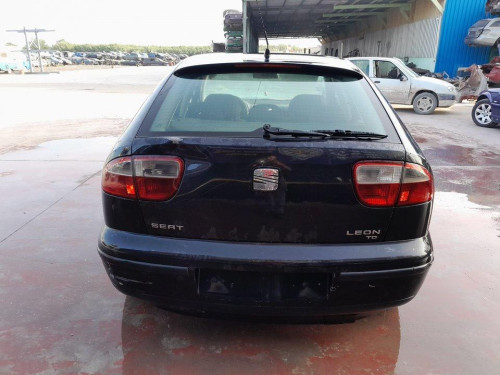  SEAT LEON (1M1) 