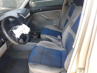 VOLKSWAGEN GOLF IV BERLINA (1J1)(10.1997)