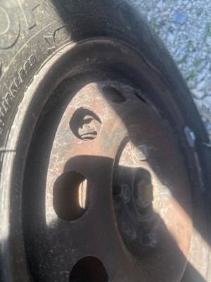 PINZA DE FRENO DELANTERA IZQUIERDA