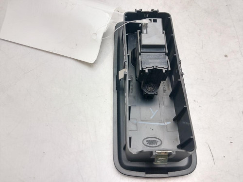 MANDO ELEVALUNAS DELANTERO IZQUIERDO LAND ROVER RANGE ROVER SPORT 