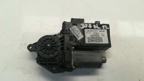  MOTOR ELEVALUNAS DELANTERO IZQUIERDO 