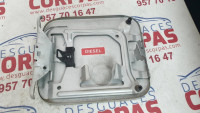 TAPA EXTERIOR COMBUSTIBLE
