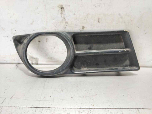 REJILLA PARAGOLPES DERECHA TOYOTA COROLLA VERSO (R1) 