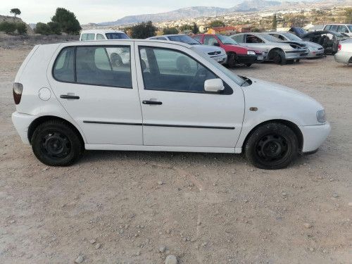 VOLKSWAGEN POLO III (6N1) — автомобиль-донор на запчасти 