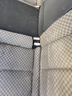 ENGANCHE CINTURON TRASERO IZQUIERDO